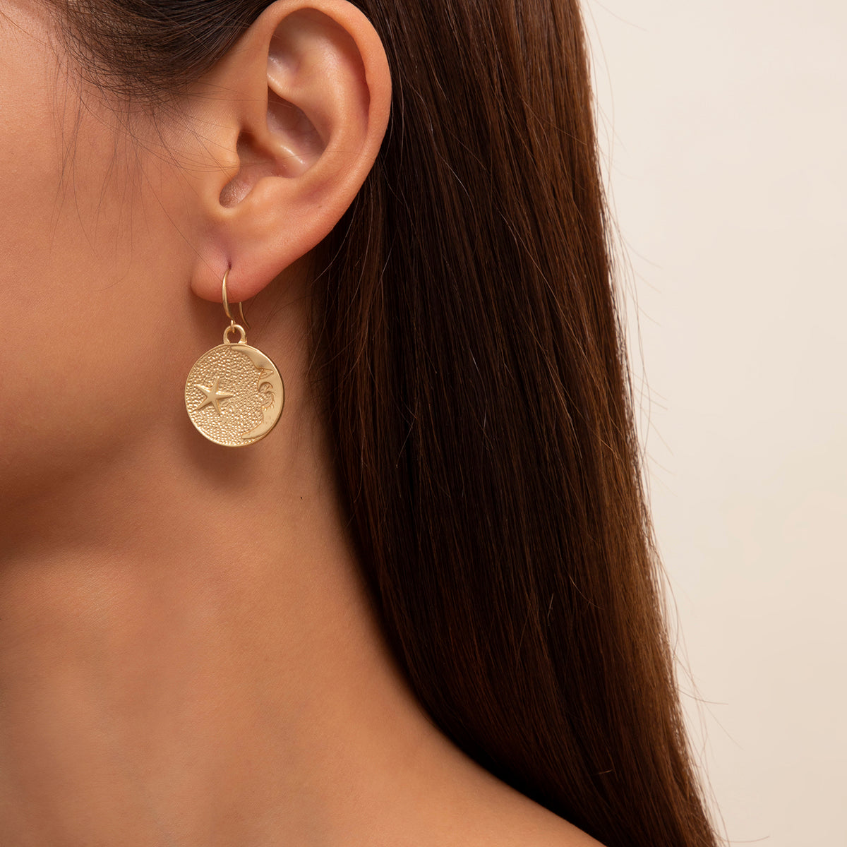 Damen Ohrringe Ohrhänger gold Ohrschmuck goldfarbene Damen Schmuck Mond & Stern rund