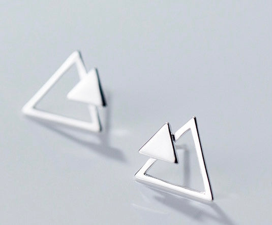 Damen Ohrstecker Sterling Silber 925 in Dreieck Form und Minimalistischem Style
