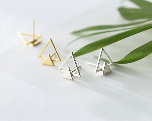 Damen Ohrstecker Sterling Silber 925 in Dreieck Form und Minimalistischem Style